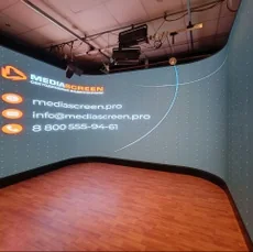 Интерьерный LED экран на гибких модулях для телестудии
