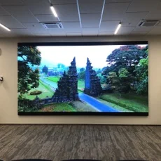 Интерьерный LED-экран в медицинское учреждение